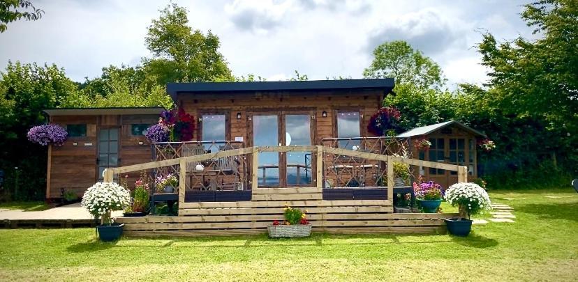 Cherry Tree Glamping Lodge Somerset  Esterno foto