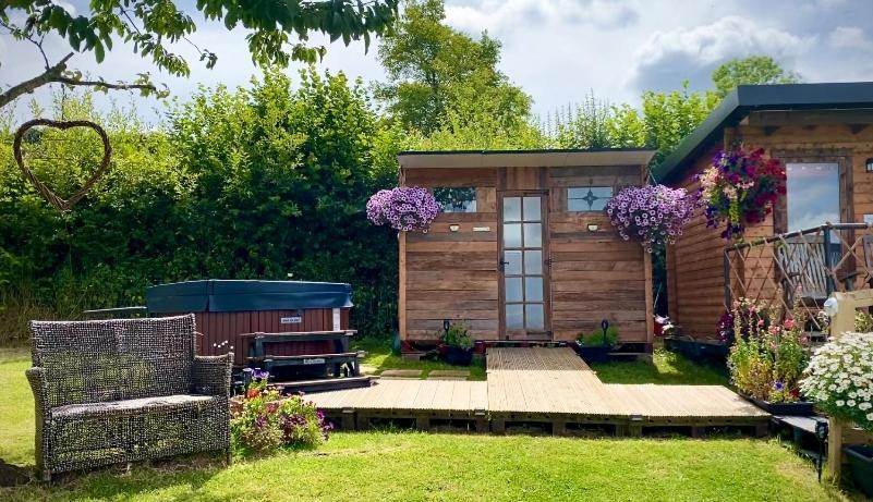 Cherry Tree Glamping Lodge Somerset  Esterno foto